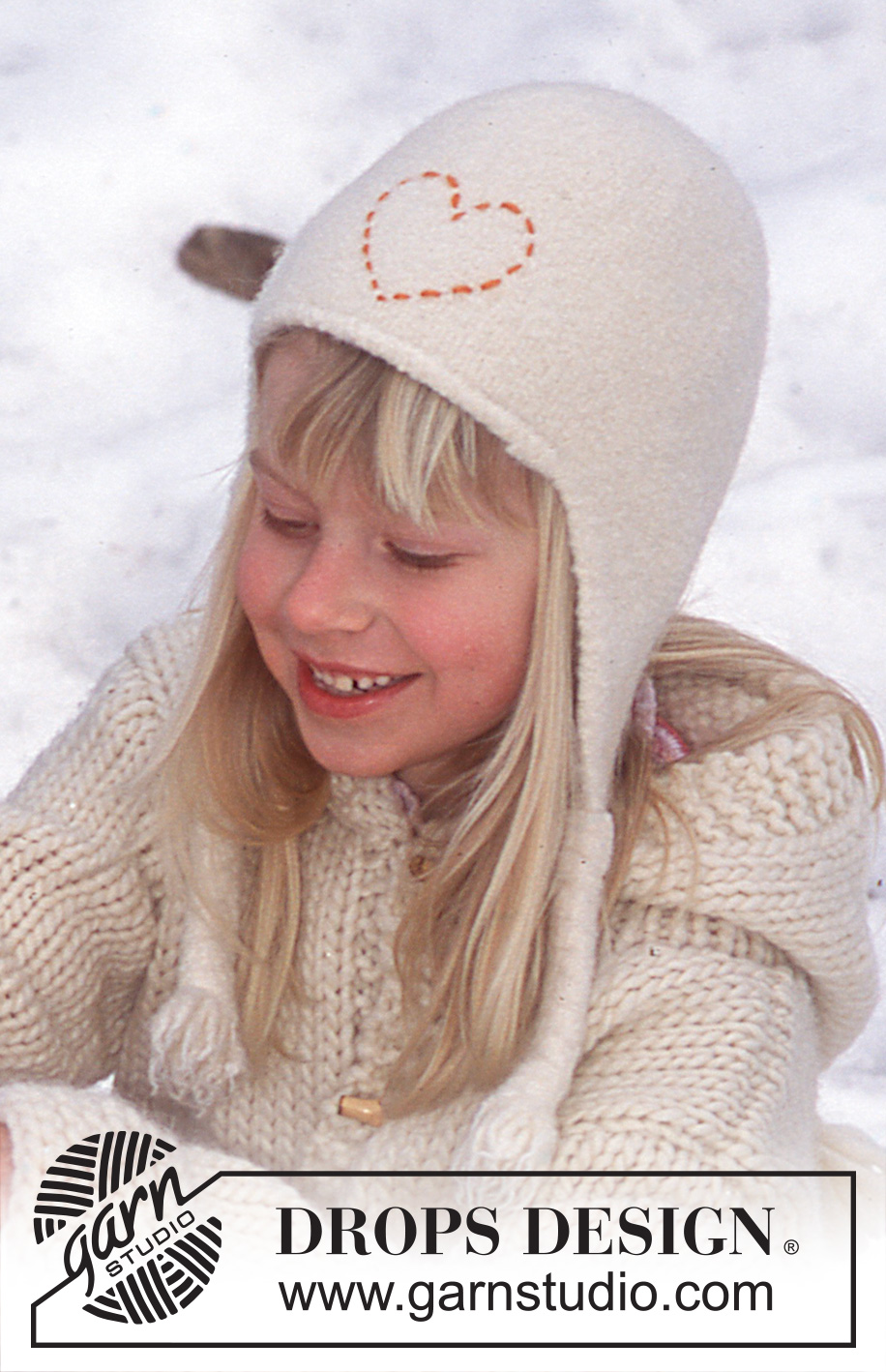 DROPS Children 12-47 - Hat with plaits or spiky tassels