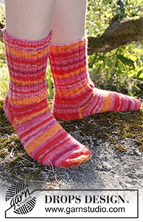 Free knitting and crochet patterns / DROPS Children 22-13