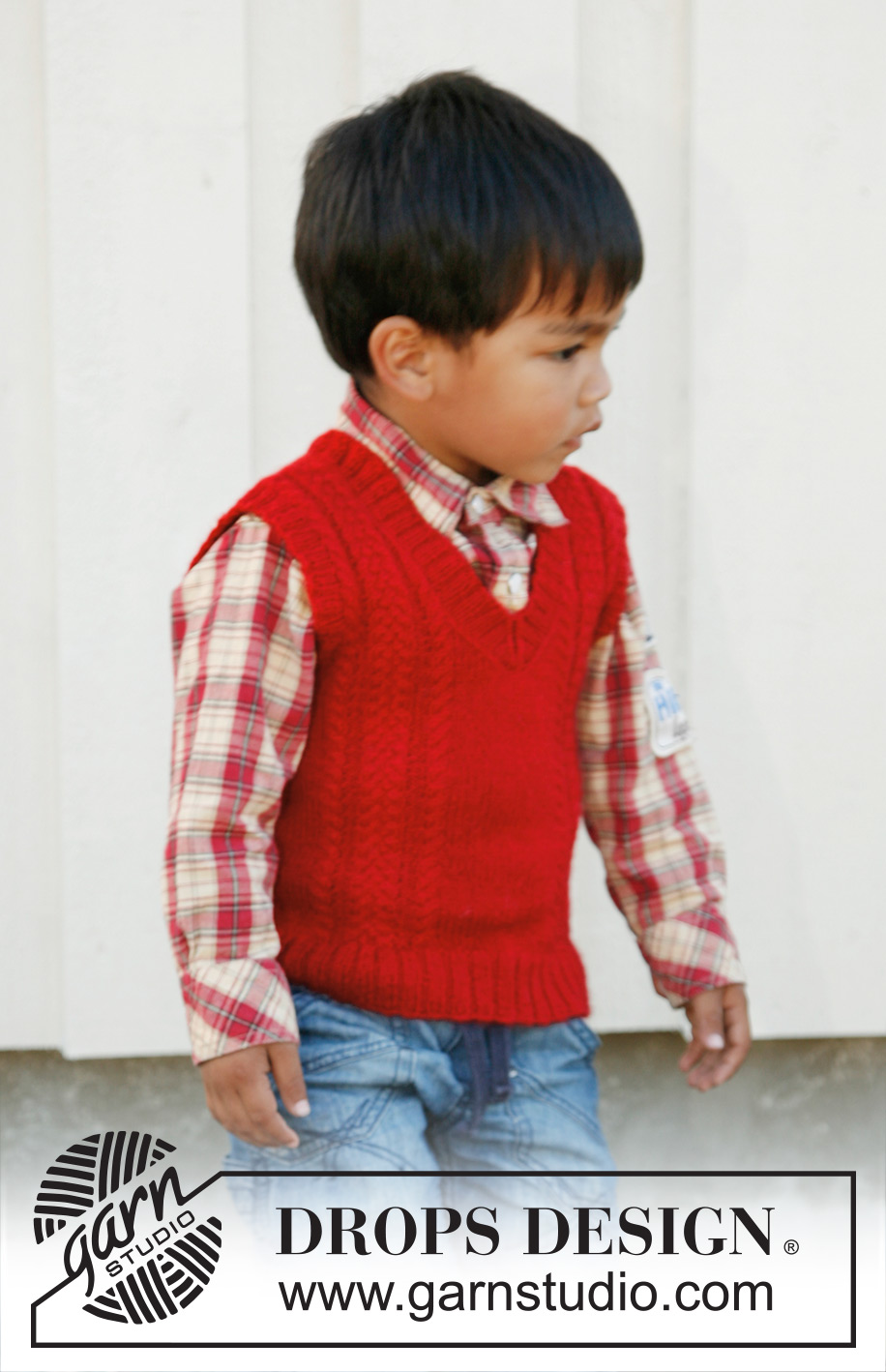 Justus / DROPS Children 22-32 - Stickad väst / slipover i DROPS Alpaca med flätor och v-hals. Till barn stl 3 - 12 år