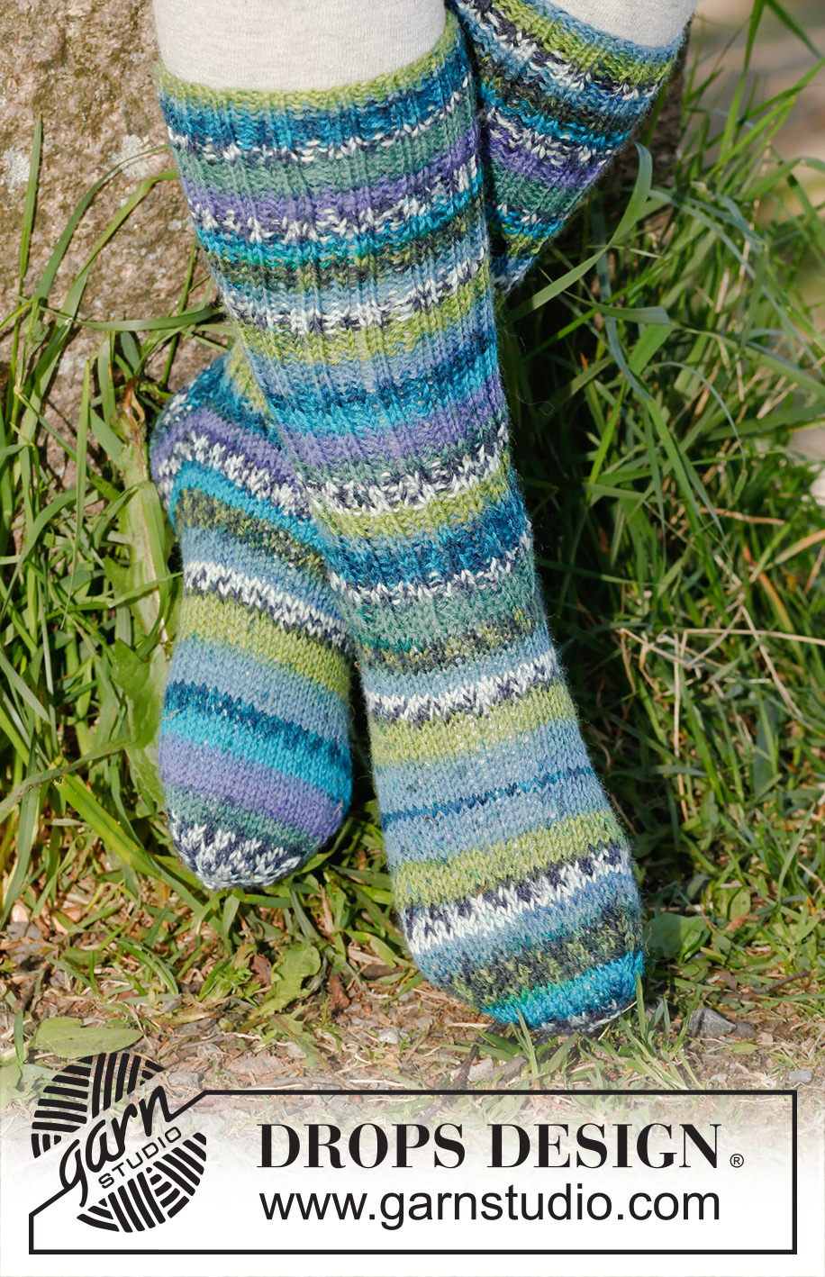 Blueberry fields / DROPS Children 23-30 - Strikkede sokker i DROPS Fabel til barn