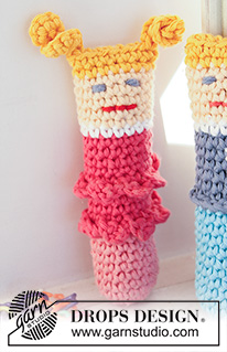 You and Me! / DROPS Children 24-20 - Muñecos a ganchillo, niña y niño, en DROPS Paris