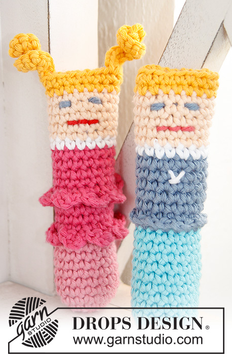 You and Me! / DROPS Children 24-20 - Muñecos a ganchillo, niña y niño, en DROPS Paris