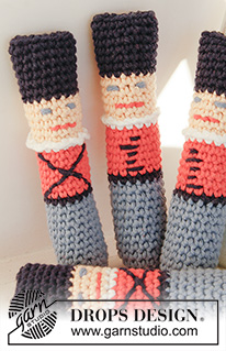 Crochet Army / DROPS Children 24-21 - Hæklede tinsoldater i DROPS Paris
