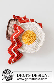 Ham & Eggs / DROPS Children 24-43 - Colazione lavorata all'uncinetto con pane, bacon e uova lavorate in DROPS Paris.