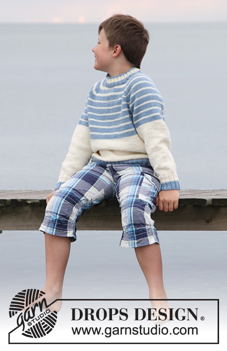 Water Stripes / DROPS Children 27-25 - Knitted jumper with raglan in DROPS Merino Extra Fine or Sky. 
Size children 3-14 years
