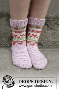 Always Spring for Kids / DROPS Children 28-11 - Children socks with flower motif in DROPS Flora. Sizes 24 - 34.