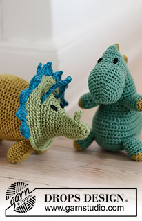 Tracy the Triceratops / DROPS Children 37-22 - Crocheted triceratops dinosaur in DROPS Merino Extra Fine. The piece is worked from
nose to tail without a seam. Theme: Soft toys.