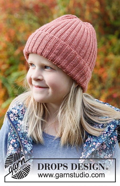 Peach Explorer / DROPS Children 40-29 - Lapsen neulottu myssy DROPS BabyMerino -langasta. Työssä on joustinneuletta. Koot 2-14 vuotta.