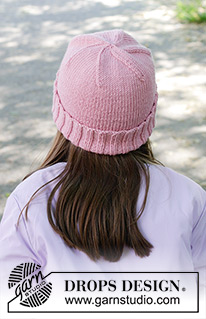 Candy Kiss Hat / DROPS Children 47-27 - Lapsen neulottu myssy DROPS Merino Extra Fine- tai DROPS Fiesta-langasta. Työssä on sileää neuletta ja taitereuna. Koot 2 - 12 vuotta.