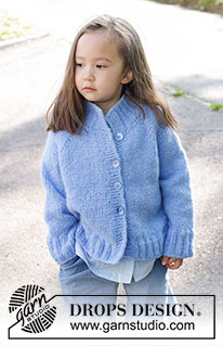 Little Cloud Blue Cardigan / DROPS Children 47-3 - Knitted jacket for children in DROPS Air. The piece is worked top down with stocking stitch, high neck and raglan. Sizes 2 – 12 years.