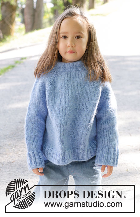 Little Cloud Blue Sweater / DROPS Children 47-4 - Knitted sweater for children in DROPS Air. The piece is worked top down with stockinette stitch, double neck and raglan. Sizes 2 – 12 years.