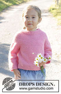 Bright Strawberry Sweater / DROPS Children 48-6 - Strikket bluse til børn i DROPS Air. Arbejdet strikkes oppefra og ned med rundt bærestykke. Størrelse 3 – 14 år.