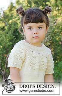 Marshmallow Morning / DROPS Children 49-1 - Stickad, kort tröja till barn i DROPS Safran eller DROPS BabyMerino. Arbetet stickas uppifrån och ner med runt ok och vågmönster. Storlek 2 – 12 år.