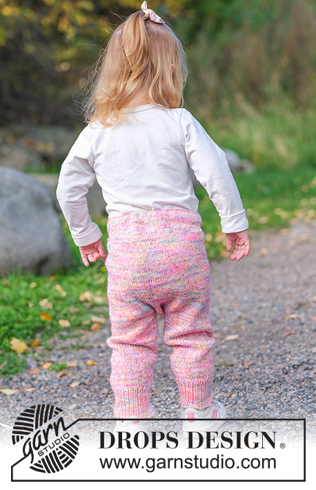 Confetti Joy Trousers / DROPS Children 49-15 - Gebreide broek voor kinderen in DROPS Fiesta. Het werk wordt van boven naar beneden gebreid in tricotsteek. Maten 2 tot 12 jaar.