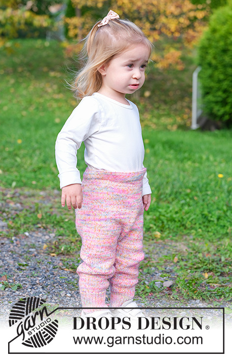 Confetti Joy Trousers / DROPS Children 49-15 - Gebreide broek voor kinderen in DROPS Fiesta. Het werk wordt van boven naar beneden gebreid in tricotsteek. Maten 2 tot 12 jaar.