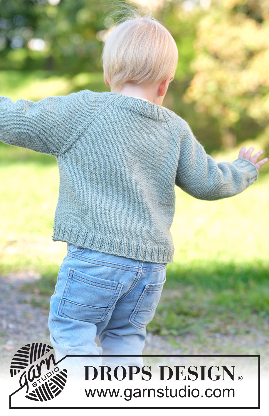 Sage Bud Sweater / DROPS Children 49-16 - Knitted jumper for children in DROPS Merino Extra Fine. The piece is worked top down in stocking stitch, with raglan. Sizes 2 - 14 years.