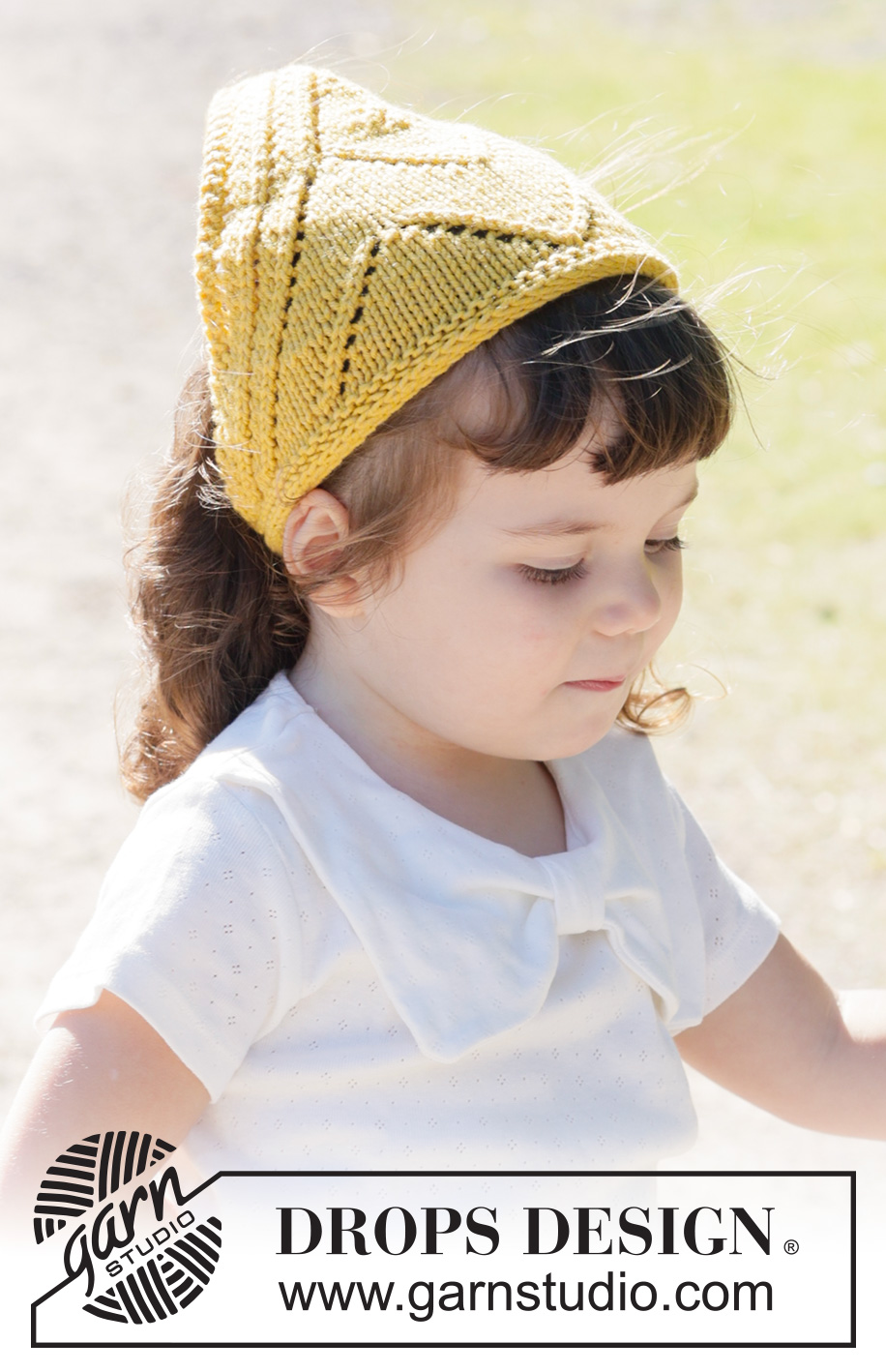 Sunflower Sweetie / DROPS Children 49-23 - Knitted kerchief for children in DROPS Cotton Merino. Piece is knitted back and forth in lace pattern and I-cord.