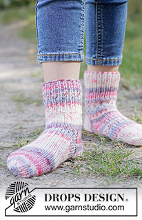 Gratis brei- en haakpatronen / DROPS Children 49-35