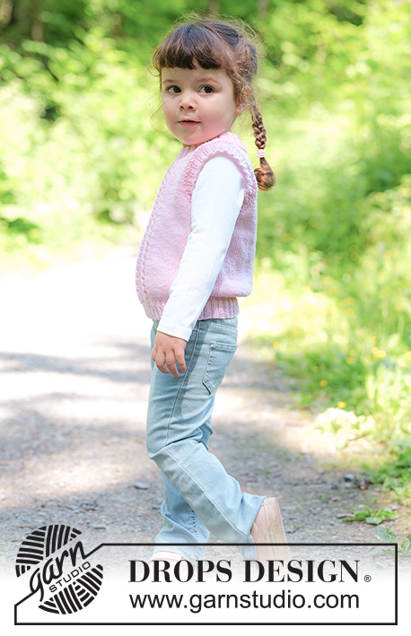 Blush Trails / DROPS Children 49-4 - Dětská vesta s copánky pletená zdola nahoru z příze DROPS BabyMerino. Velikosti: 2 – 12 let.