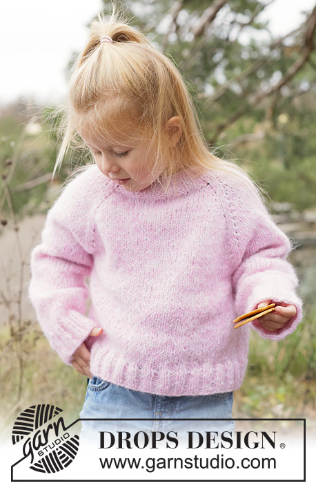 Magic Mist Sweater / DROPS Children 50-10 - Kötött pulóver gyerekeknek DROPS Air fonalból. A darabot fentről lefelé irányban készítjük harisnyakötéssel és raglán szabásvonallal. 2 - 14 éveseknek való méretekben