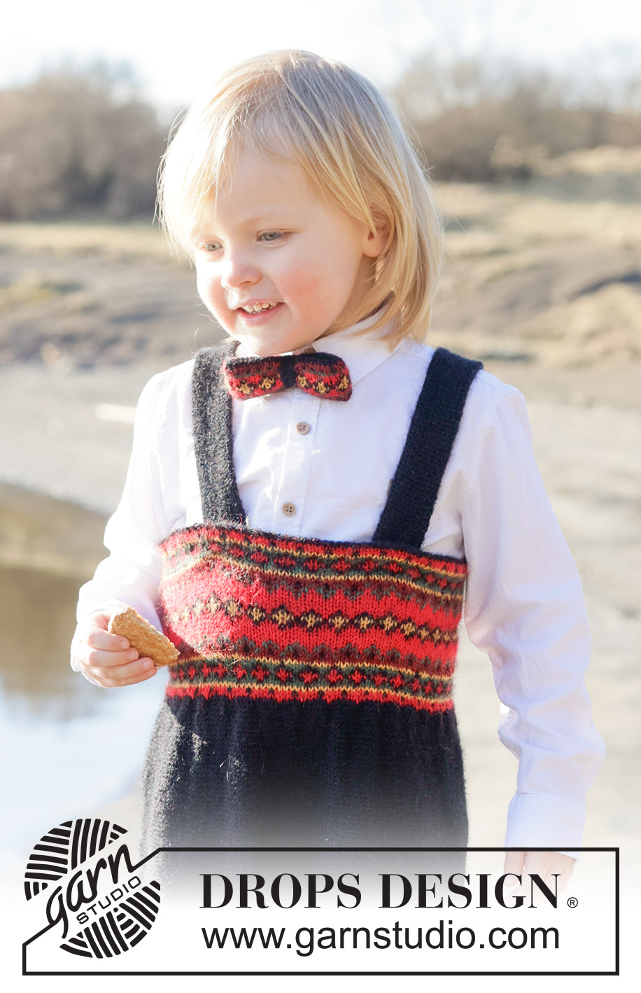 Tiny Traditions / DROPS Children 50-23 - Dětské a baby kalhoty ke slavnostním příležitostem s norským vzorem pletené shora dolů z příze DROPS Alpaca. Velikost 6 měsíců – 6 let.  