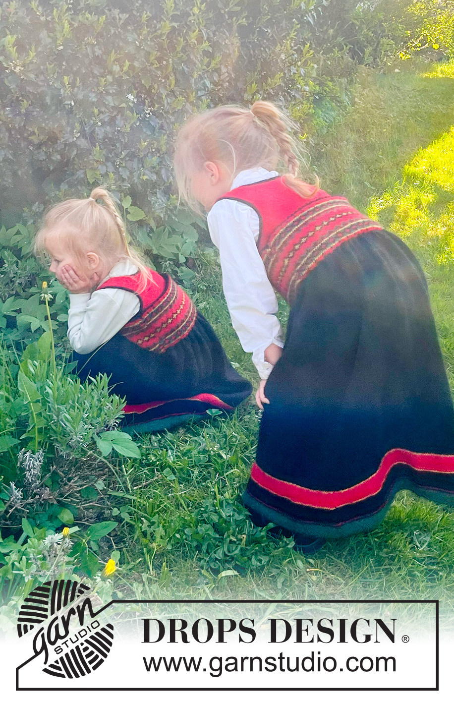 Tiny Traditions / DROPS Children 50-24 - Dětské a baby šaty ke slavnostním příležitostem s norským vzorem pletené shora dolů z příze DROPS Alpaca. Velikost 6 měsíců – 6 let.