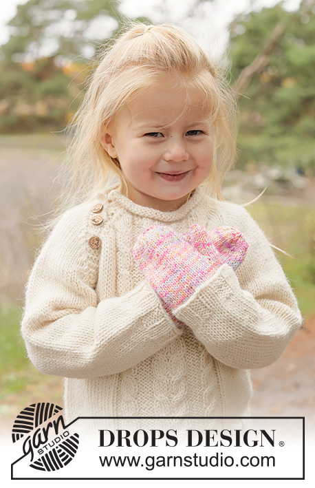 Fairy Flurry Mittens / DROPS Children 50-6 - Knitted mittens for children in DROPS Fiesta. Sizes 2 - 14 years.