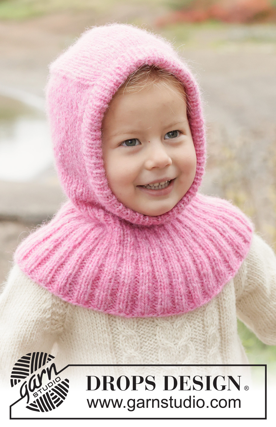Dream Petal Balaclava / DROPS Children 50-7 - Strikket elefanthue / balaclava til barn i DROPS Air. Arbejdet strikkes oppefra og ned i glatstrik og rib. Størrelse 2 - 14 år.