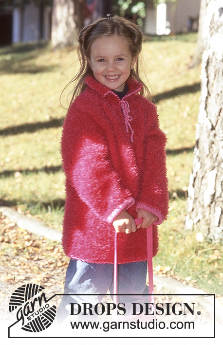 Strawberry Fizz Sweater / DROPS Children 9-1 - Jersey in Pelliza with borders in Muskat
