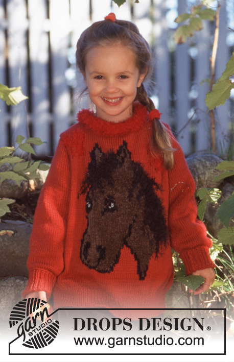 Pony Tales / DROPS Children 9-11 - Knitted jumper in DROPS Karisma with Horse motif in DROPS Alpaca Boucle & Brushed Alpaca Silk