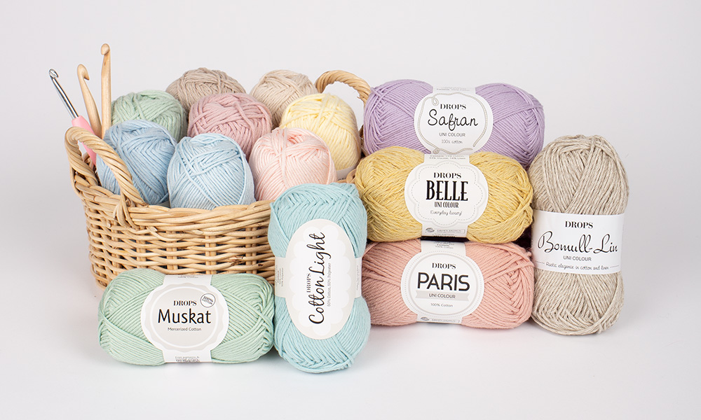 Basket with yarn and crochet needles