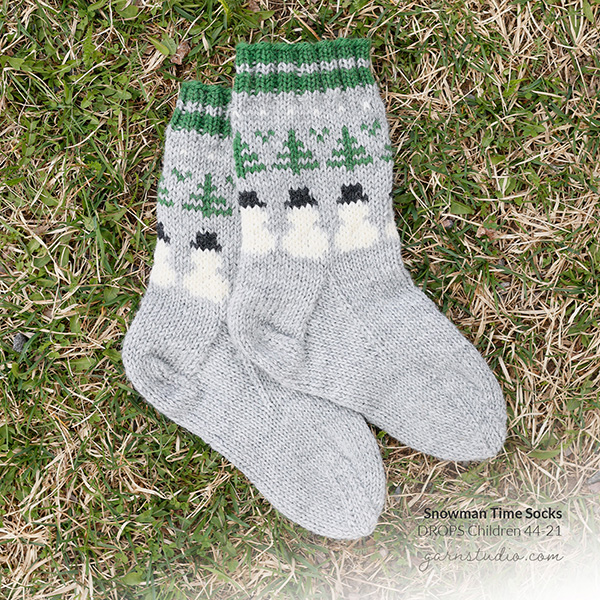20221025-christmas-kal_socks.jpg
