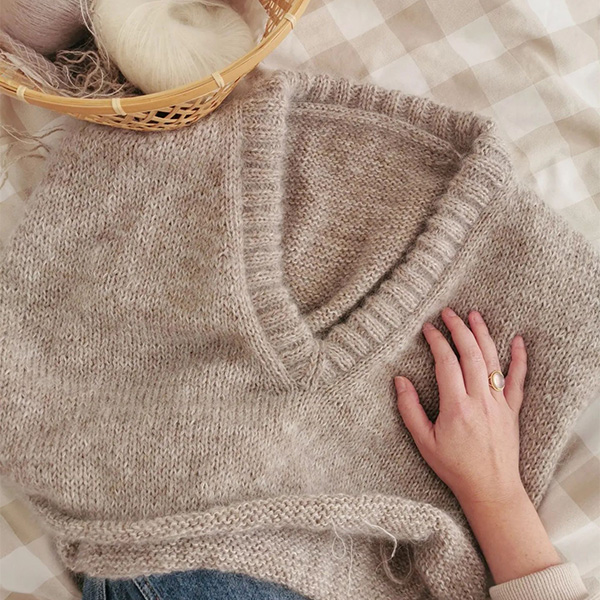 20221125-slowseasonknits.jpg