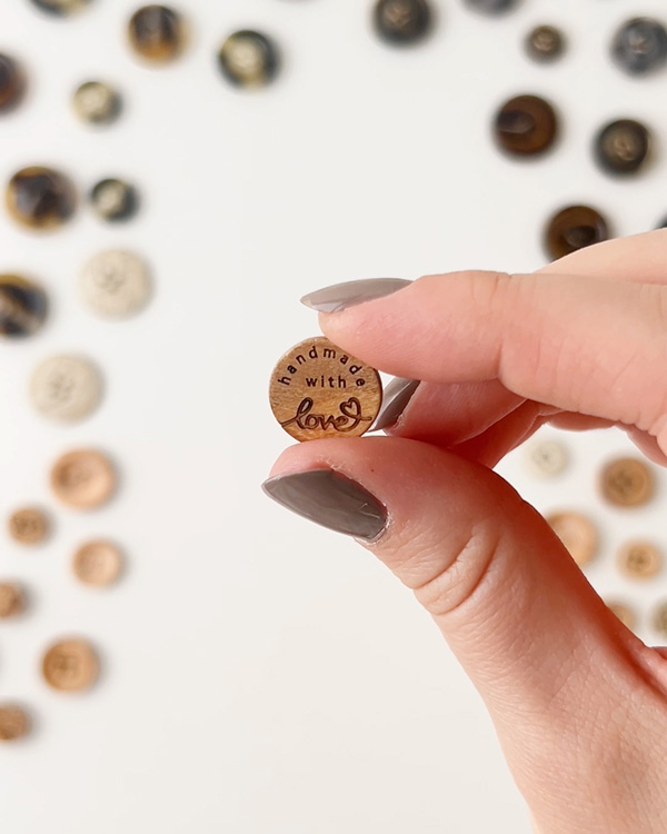 202502-buttons.jpg