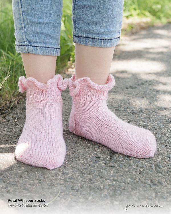 20250812-children-socks.jpg