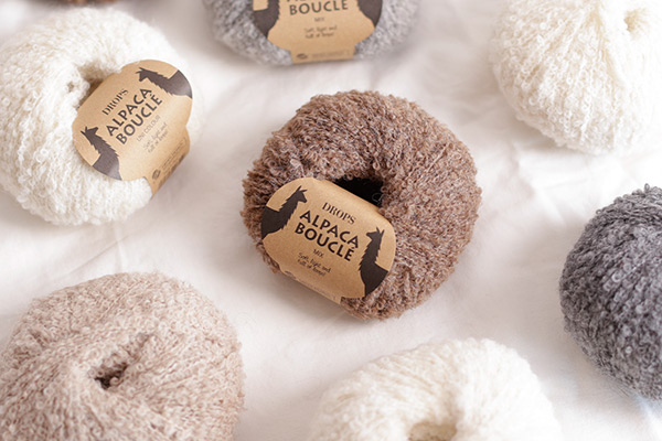 Hygge med DROPS Alpaca Bouclé