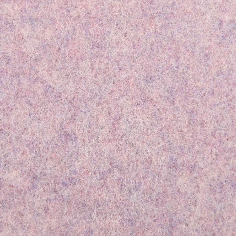 Zoomed sample of DROPS Air after felting