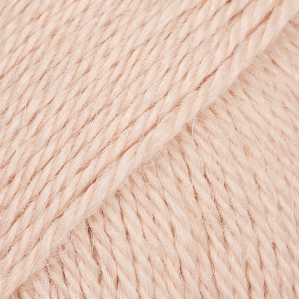 DROPS Alpaca uni colour 9033, jordgubbskräm