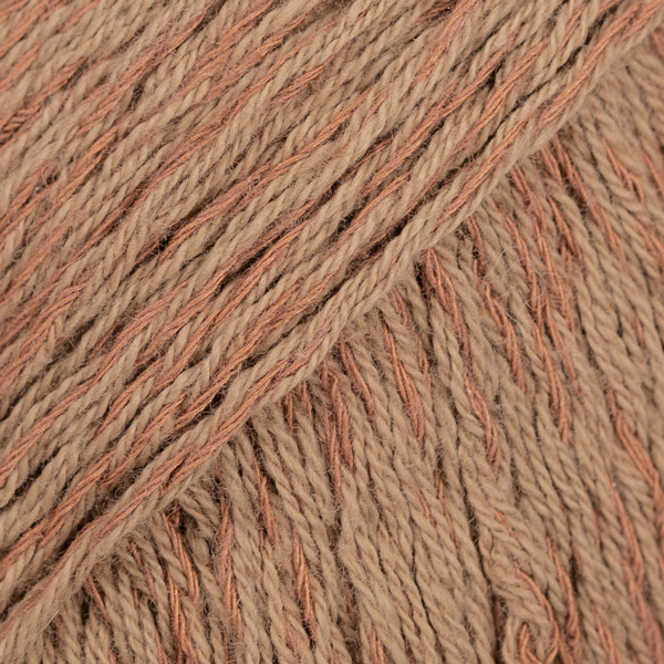 DROPS Belle uni colour 25, skogsbrun