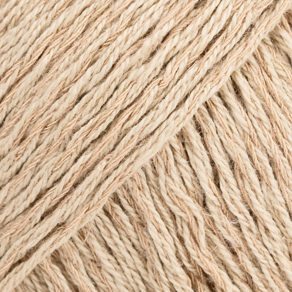 DROPS Belle uni colour 28, cookie dough
