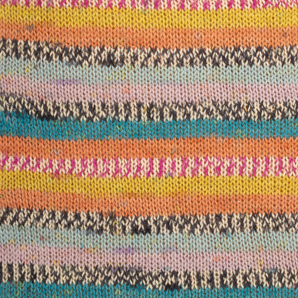DROPS Fabel print 923, country fair