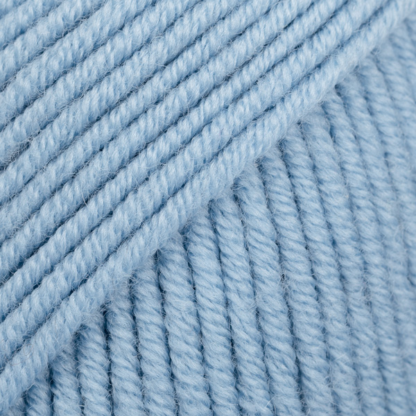 DROPS Merino Extra Fine uni colour 19, drömblå