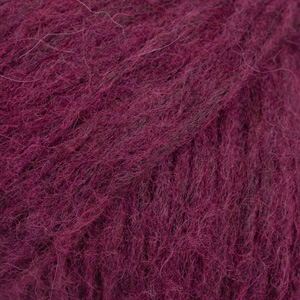 Yarn colour 59 number ruby wine