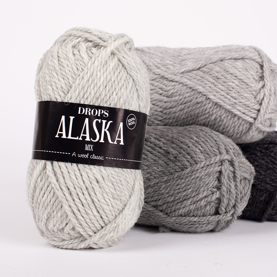 Product image DROPS alaska yarn