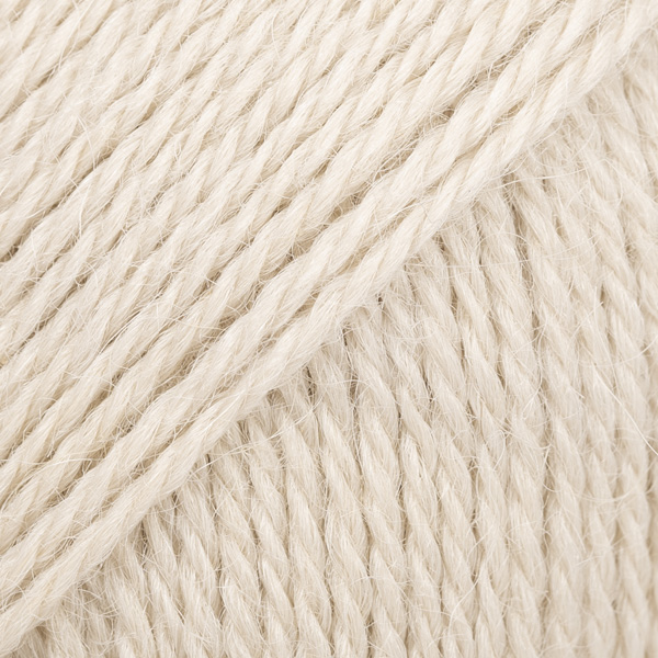 DROPS Alpaca uni colour 9039, hiekka