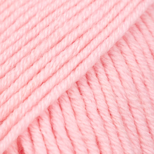 DROPS Merino Extra Fine 58 baby pink
