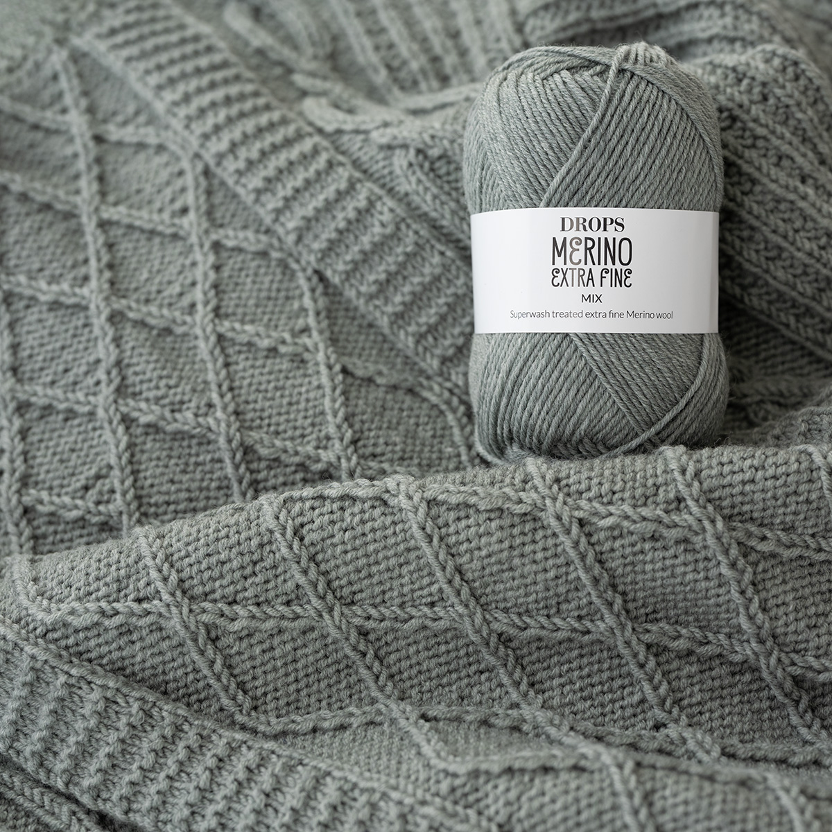 Product image DROPS merinoextrafine yarn