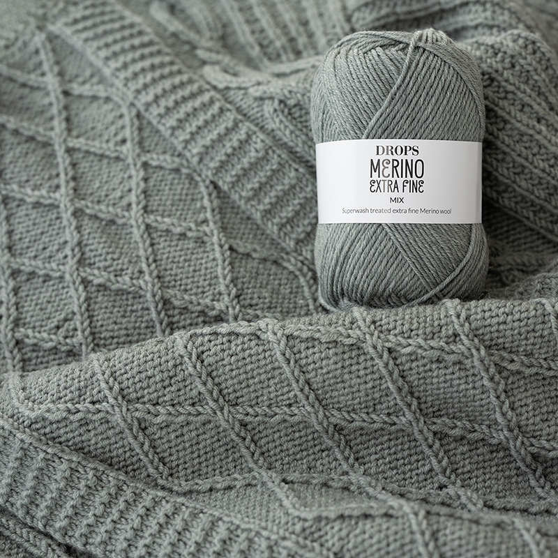 Product image DROPS merinoextrafine yarn