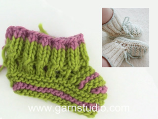 How to knit booties in Baby DROPS 25-25 