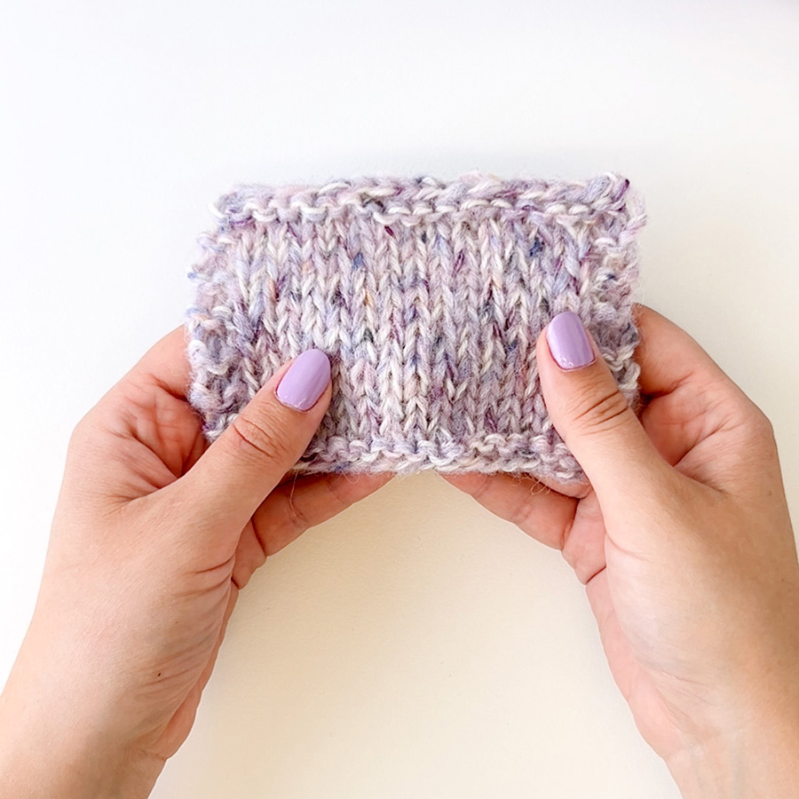 Yarn combination video thumbnail of DROPS Air 15, lilla tåke + DROPS Fabel 924, konfettikake